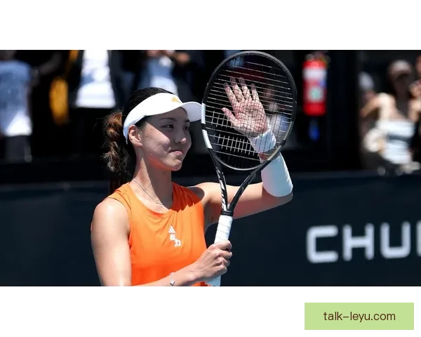 新生代强势崛起老将坚守赛场网球巡回赛掀起激烈角逐热潮全球瞩目